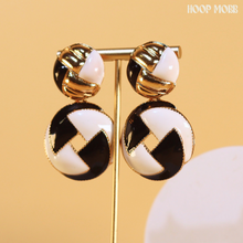 Load image into Gallery viewer, PATCHWORK EARRINGS