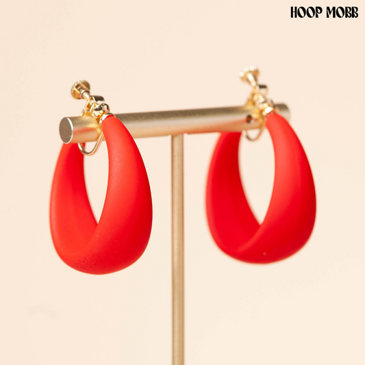 CLAY CLIP ON HOOPS - RED