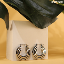 Load image into Gallery viewer, GODDESS HOOPS - SILVER