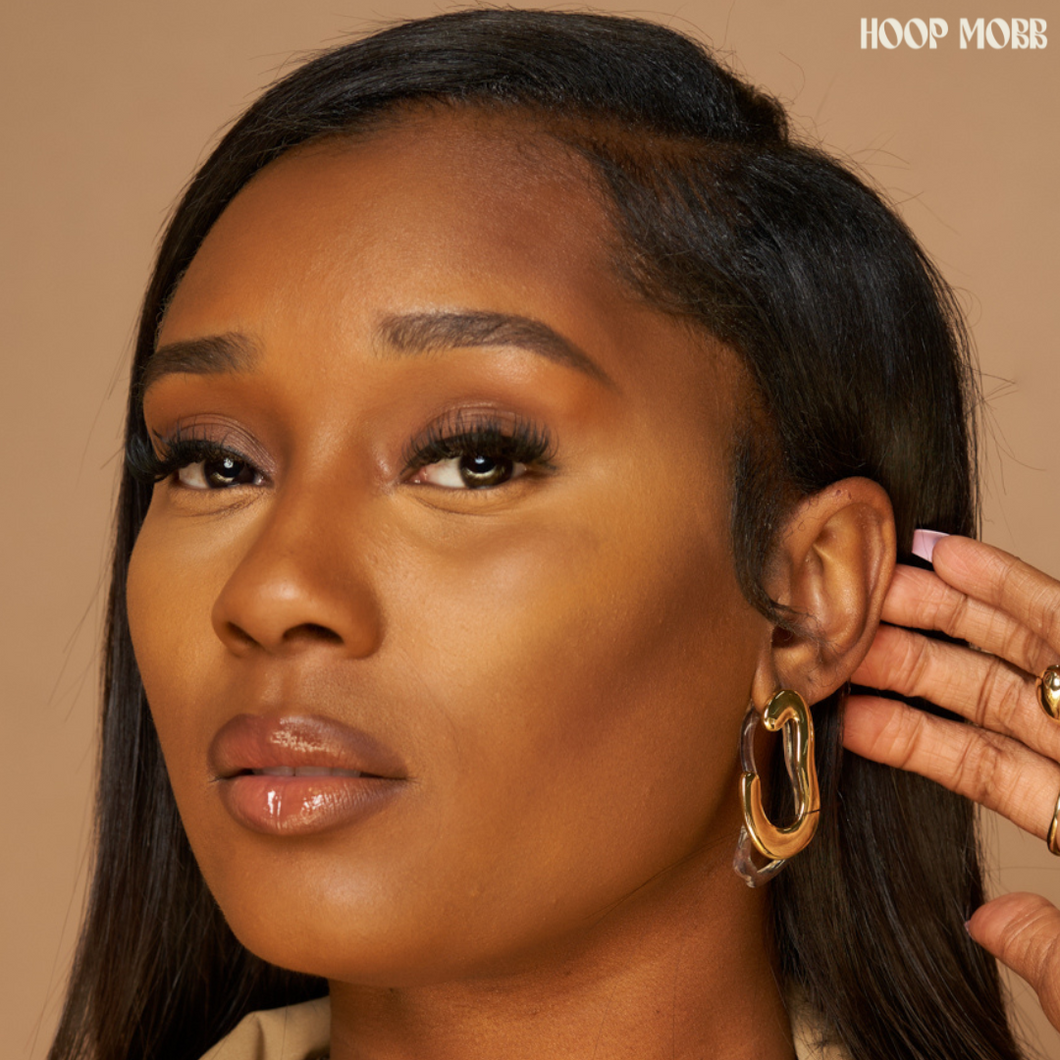 LOBSTER CLAW EARRINGS - GOLD