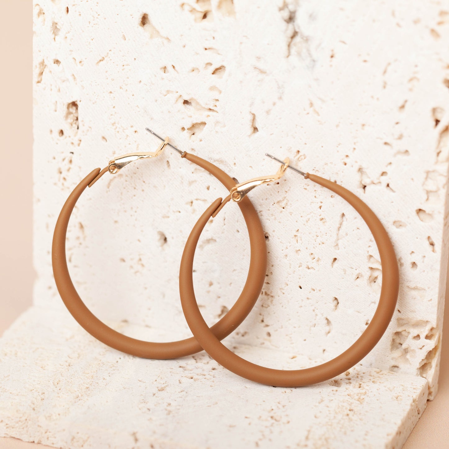 MELANATED HOOPS - MEDIUM