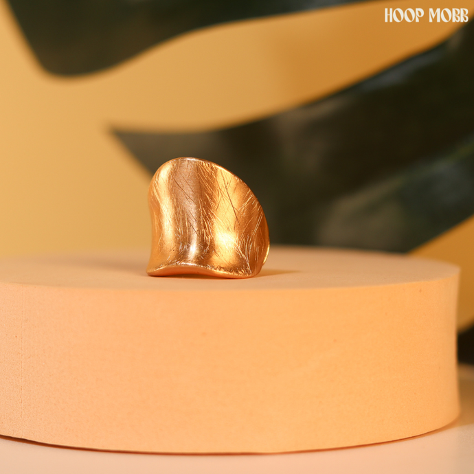 SILKY SADDLE RING - GOLD