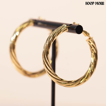 STUNNER HOOPS - GOLD