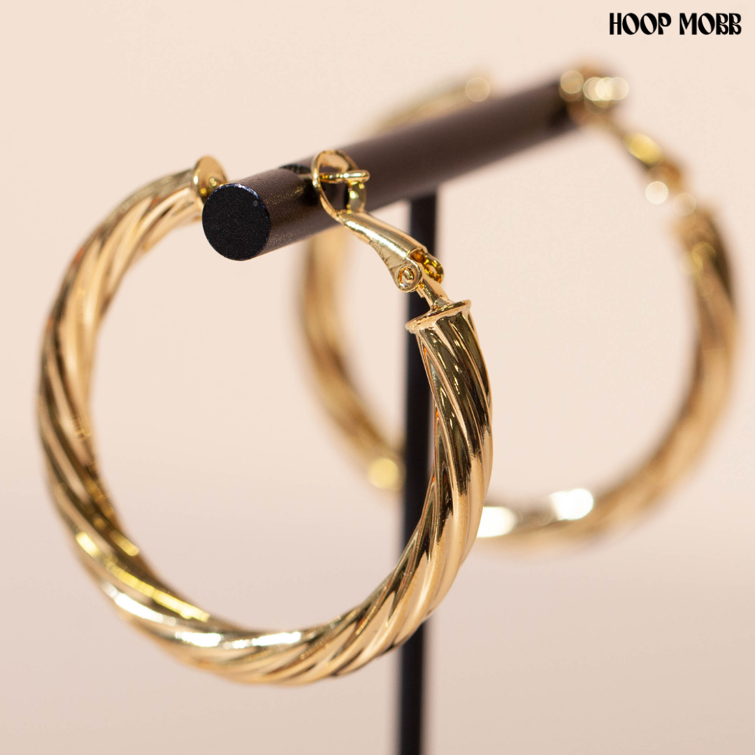 STUNNER HOOPS - GOLD