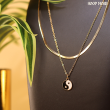 Load image into Gallery viewer, YIN YANG NECKLACE - GOLD