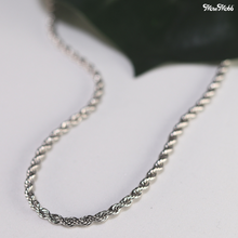 Load image into Gallery viewer, ROPE CHAIN NECKLACE - SILVER