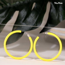 Load image into Gallery viewer, MELLOW YELLOW SODA HOOPS